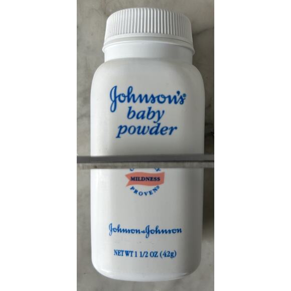 Johnsons Baby Powder TALC Fragrance 1.5oz + Meijer Muppet 15oz LaCrosse USA open - Picture 9 of 9